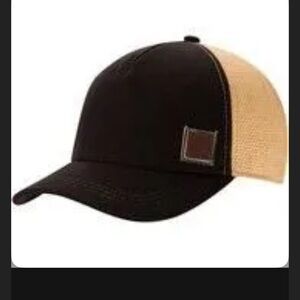 NWT ROXY women’s Incognito Black and Tan hat.